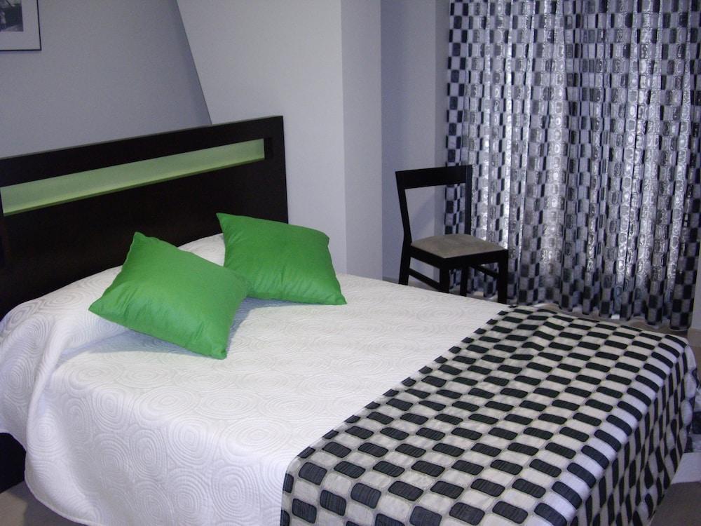La Traina Hotel Argonos Luaran gambar
